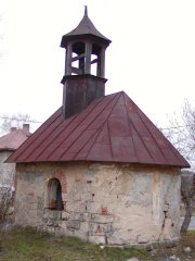 pohled zezadu zprava