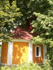 pohled zezadu zleva