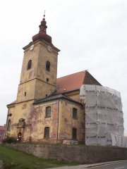 pohled zezadu zprava