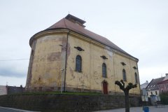 pohled zezadu zleva