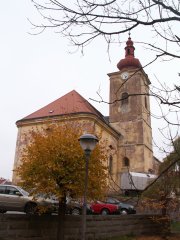 pohled zepředu zprava