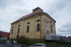 pohled zepředu zleva