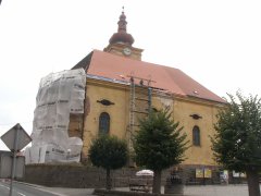 pohled zezadu zleva