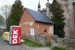 pohled zezadu zleva