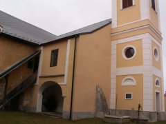 pohled zepředu zleva