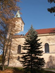 pohled na přední část zprava