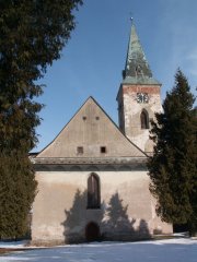 průčelí kostela