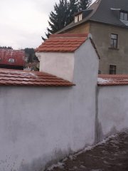 pohled zezadu zprava