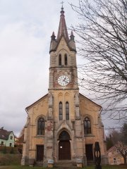 průčelí kostela