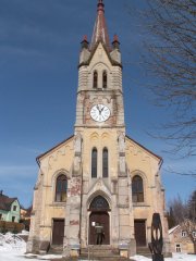 průčelí kostela