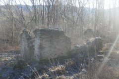 pohled zezadu zleva