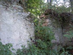 pohled do interiéru - levá stěna