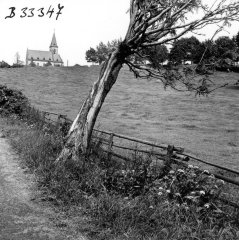 starší foto kostela