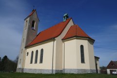 pohled zezadu zprava