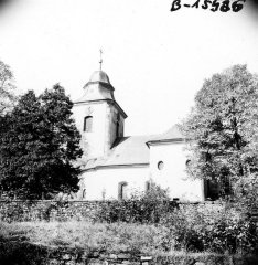 starší foto kostela