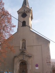 průčelí kostela