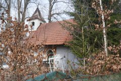 pohled zezadu zprava