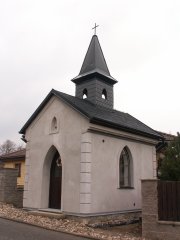 pohled zepředu zprava