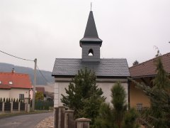 pohled zprava