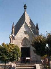 průčelí kaple