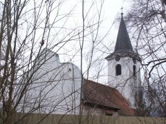 pohled zepředu zprava