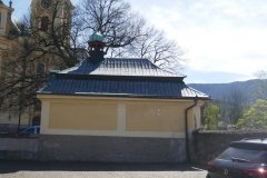 pohled zprava