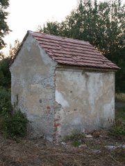 pohled zezadu zleva