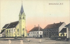 dobová pohlednice vsi s kostelem
