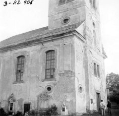 starší foto kostela