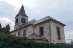 pohled zezadu zprava