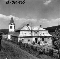 starší foto kostela