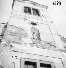 starší foto kostela - věž