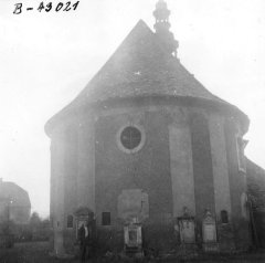 starší foto kostela