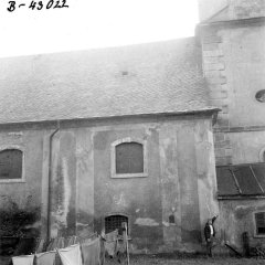 starší foto kostela