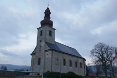 pohled zepředu zprava