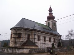 pohled zezadu zleva - oprava fasády