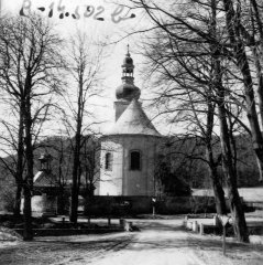 starší foto kostela