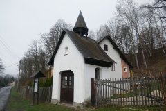 pohled zepředu zprava