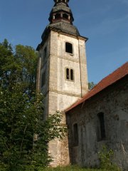 pohled zleva