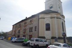pohled zepředu zleva