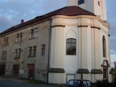 pohled zepředu zleva