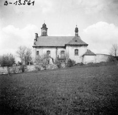 starší foto kostela