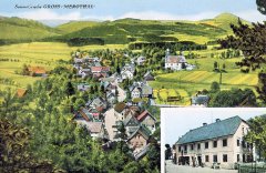 dobová pohlednice vsi s kostelem