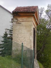 pohled zleva