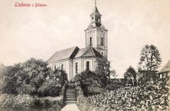 dobová pohlednice s motivem kostela