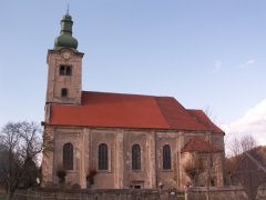 pohled zprava