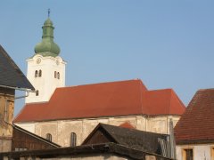 pohled zezadu zprava