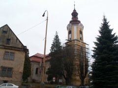pohled zepředu zleva - oprava fasády