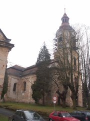 pohled zepředu zleva