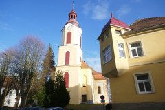 pohled zepředu zprava